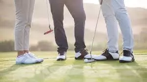 Best Golf Shoes for Narrow Feet of 2023 | Swing Easy